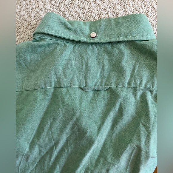Gant Short-Sleeve Oxford Button Down - Picture 4 of 5